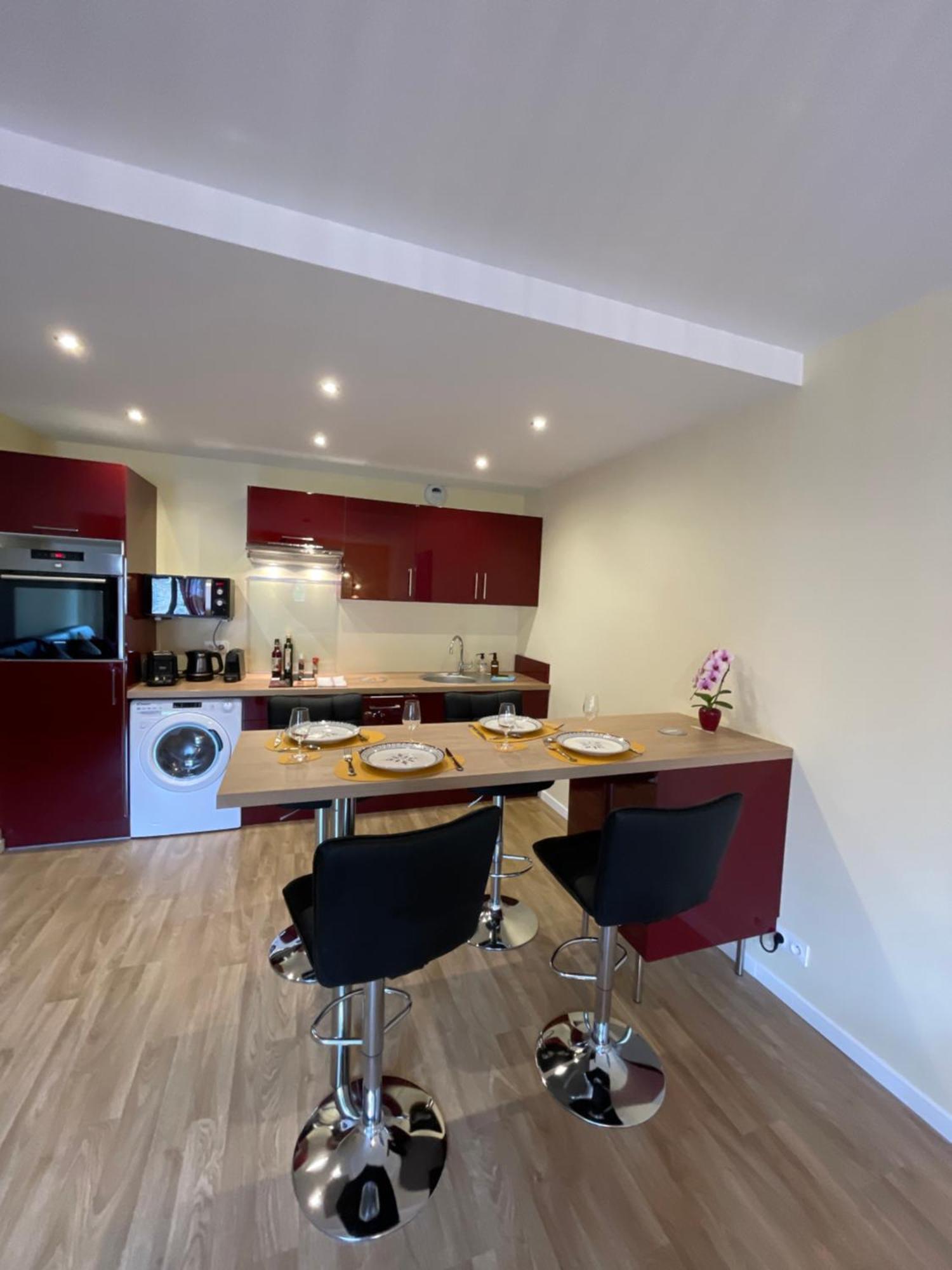 Apartment Paris Disneyland Centre-ville, Parking, Au Coeur De L'aviron Vaires-sur-Marne