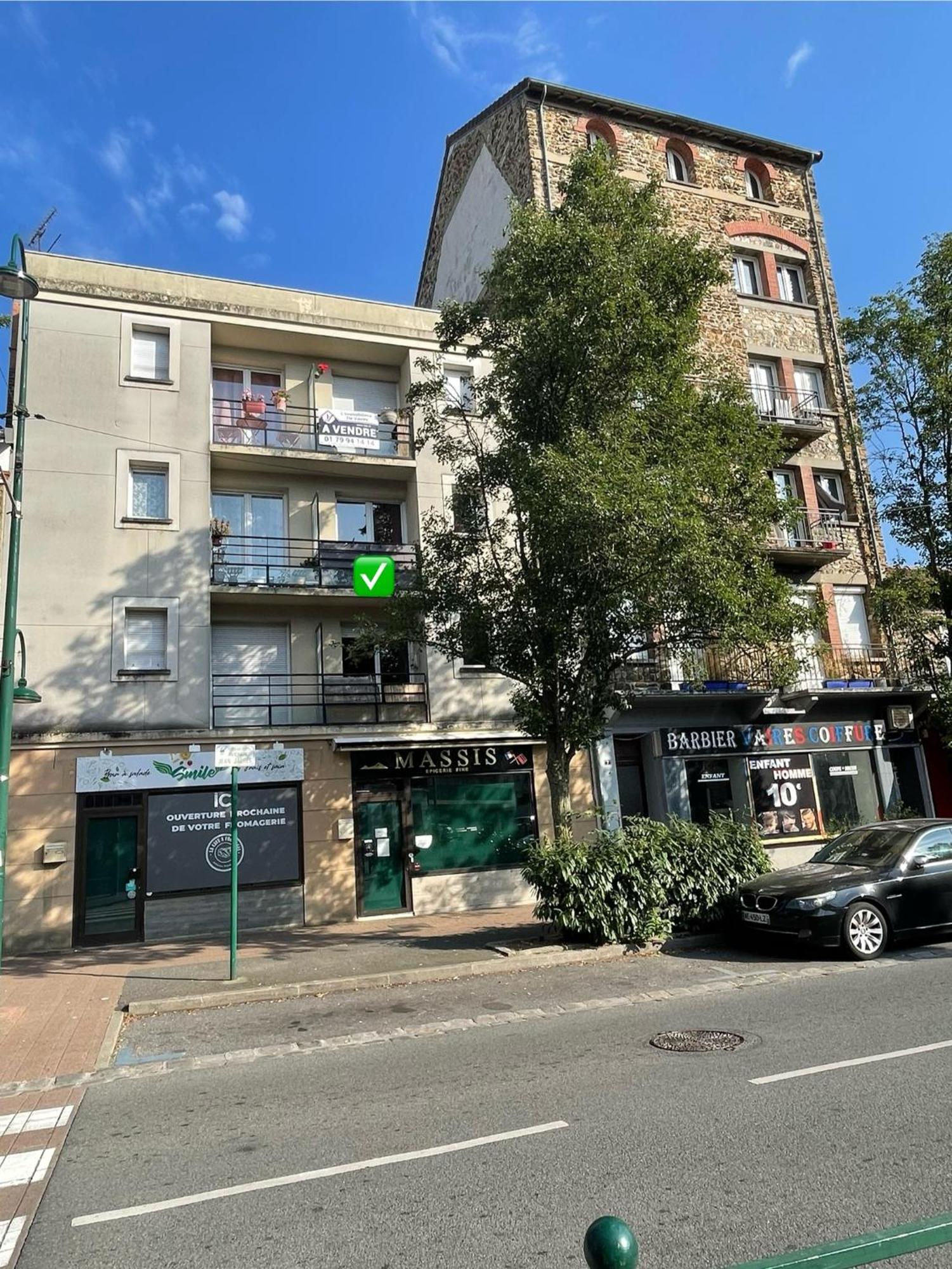 Paris Disneyland Centre-ville, Parking, Au Coeur De L'aviron * Vaires-sur-Marne